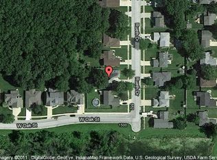 600 N Rueth Dr, Griffith, IN 46319