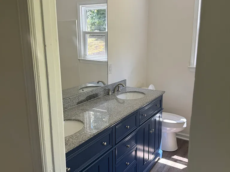 35 Christian Woods Ln — Photo 13
