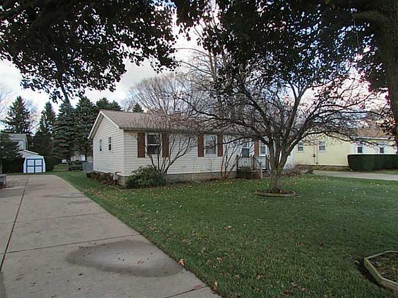 2nd image of 10342 Hall Ave