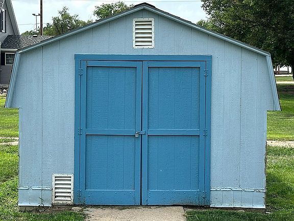 Garden shed
