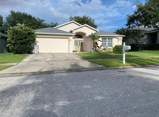 5145 Englewood Ln, Zephyrhills, FL 33541