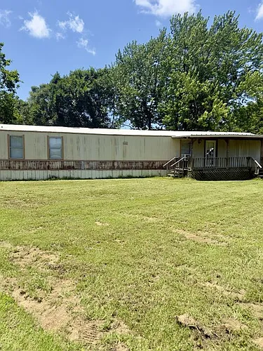 1007 E Gentry Ave Photo 1