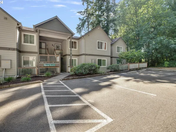 20130 Larkspur Ln APT 92, West Linn, OR 97068