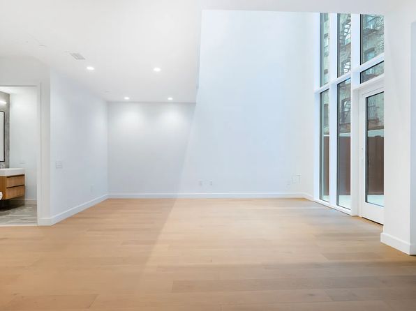 171 N 1st St #Townhouse 3