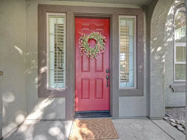 245 Woodhaven Pl, West Sacramento, CA 95605