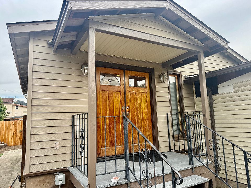 1st image of 378 Melven Ct