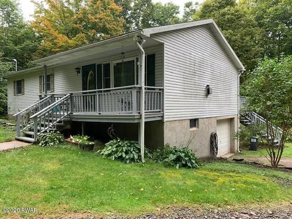 41 Fernwood Dr #L, Madison Township, PA 18444