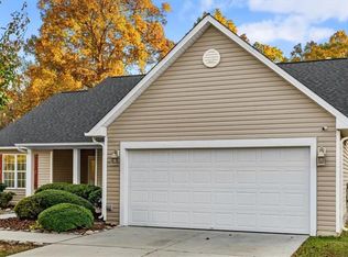 4082 Clovelly Dr, Greensboro, NC 27406