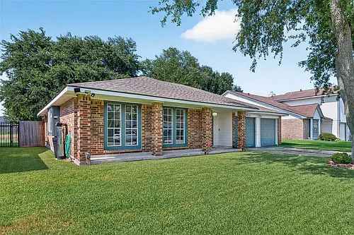 10911 Pecan Dr Photo 1