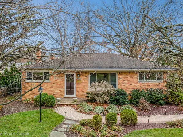 16925 Marguerite St, Beverly Hills, MI 48025