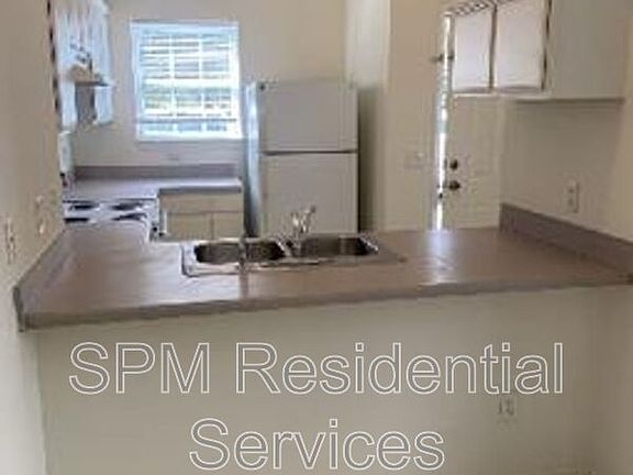 4th image of 1609 Wellspring Way