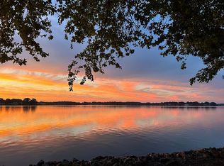 18301 Bowsprit Pointe Rd, Cornelius, NC 28031