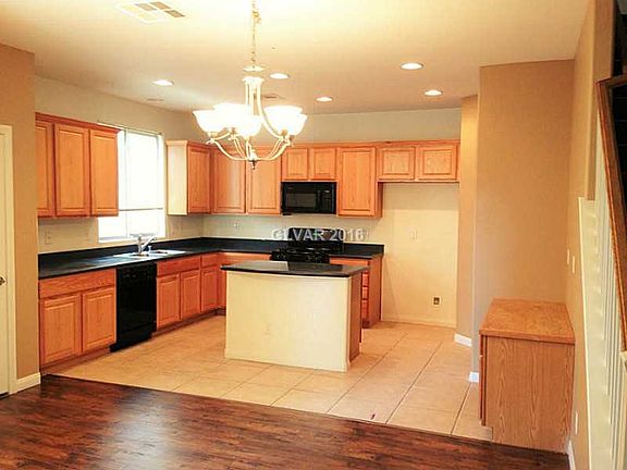 4th image of 8021 Sundance Valley Dr