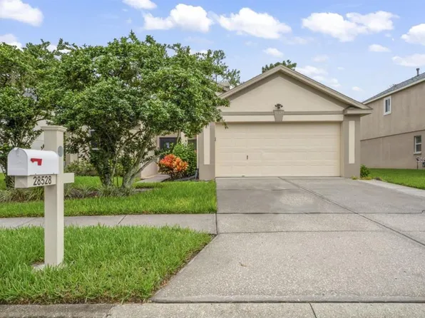 28528 Tall Grass Dr, Zephyrhills, FL 33543