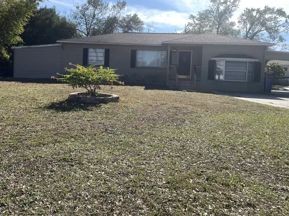 12125 N Edison Ave, Tampa, FL 33612