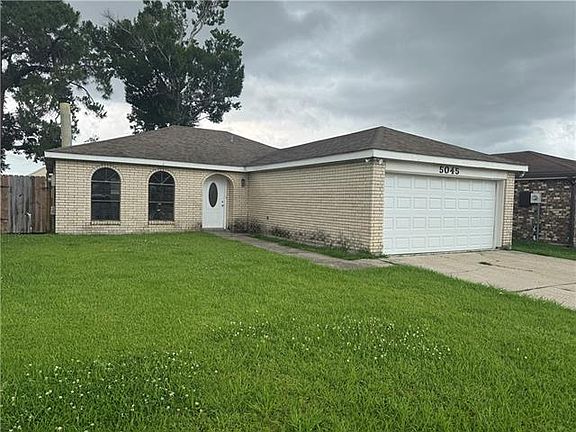 2nd image of 5045 Dueling Oaks Ave