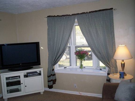 2nd image of 5365 Norwaldo Ave