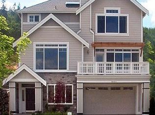 831 Bear Ridge Dr NW, Issaquah, WA 98027