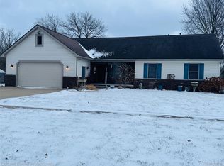 412 Rosette St, Holly, MI 48442