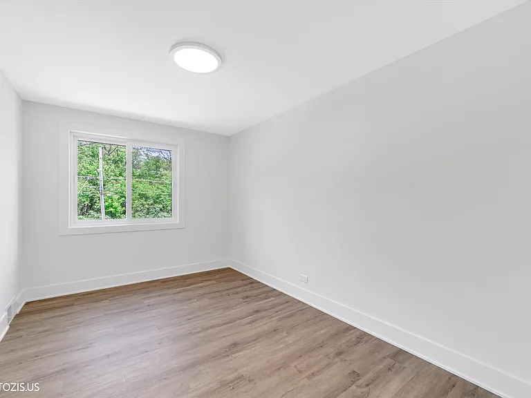 803 Brummel St — Photo 25