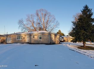 8107 Poinsettia Dr, Louisville, KY 40258