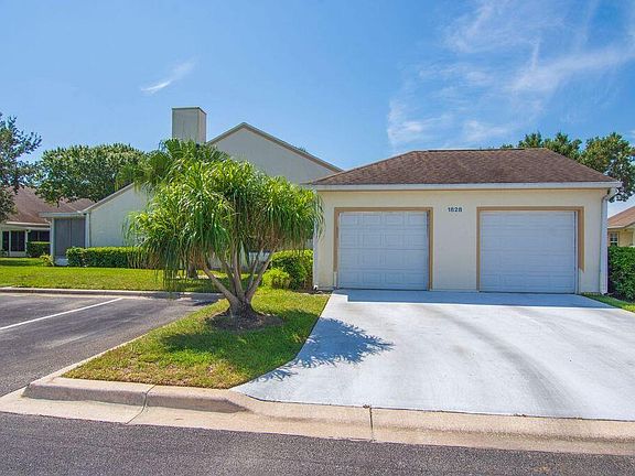 2nd image of 1828 AYNSLEY Way #1