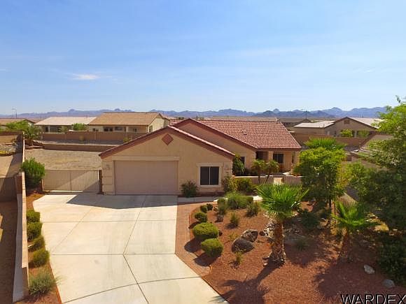 1st image of 2768 Broadmoor Dr