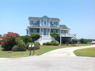 111 Skimmer Ct, Supply, NC 28462