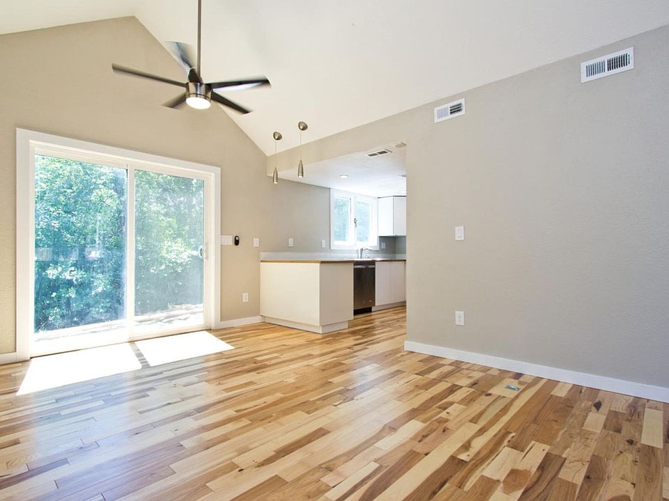 1st image of 2342 Folsom St