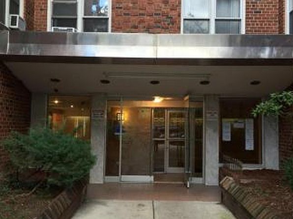 2nd image of 2727 Ocean Parkway #A30