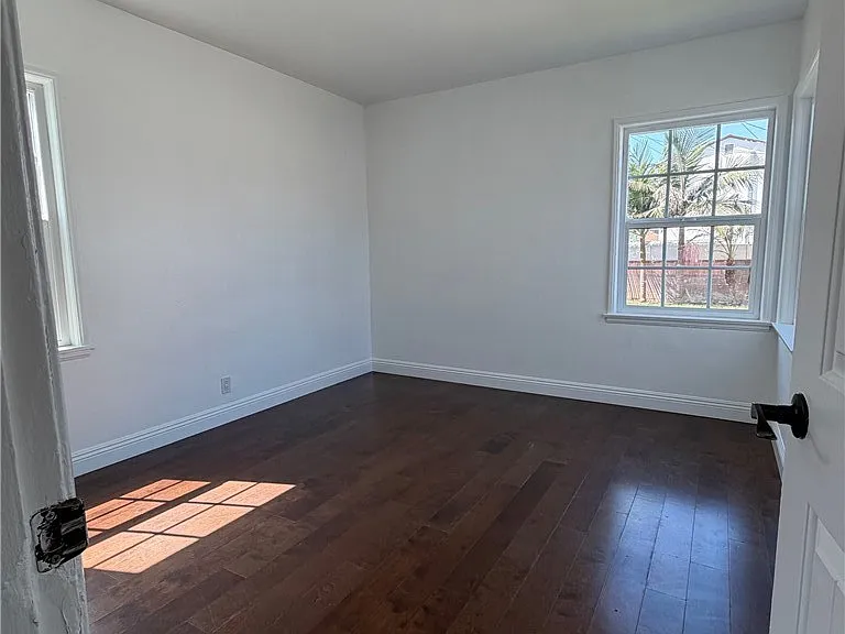 8602 Springer St — Photo 11