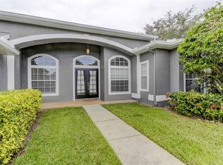 1644 Oak Park Ct, Tarpon Springs, FL 34689