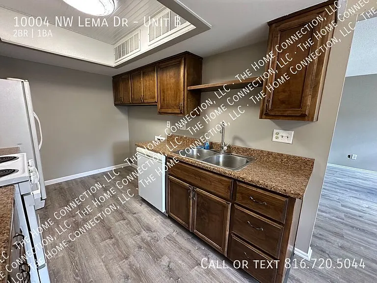 10004 NW Lema Dr #B — Photo 14