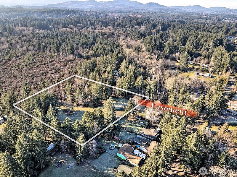 3rd image of 660 SE Cook Plant Farm Road