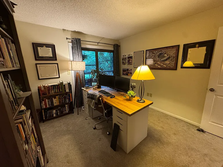 BR2 with office demo set up 2