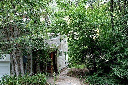 3rd image of 3805 E Sunnydale Ln