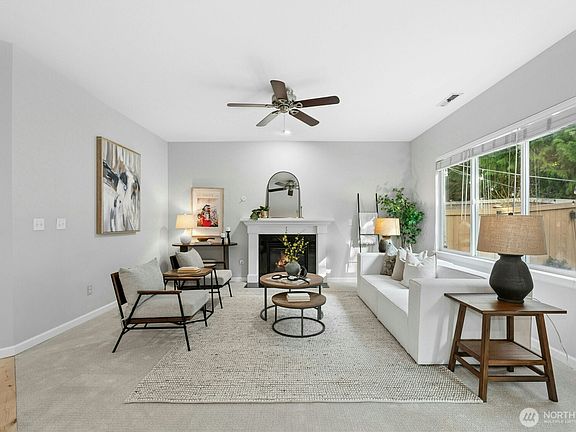 3rd image of 18223 31st Avenue SE