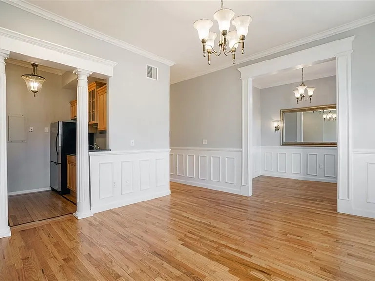 617 Massachusetts Ave #3 — Photo 2