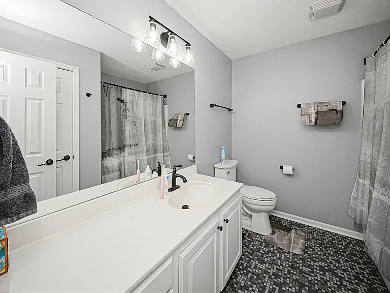 2803 Elm Creek Dr — Photo 25