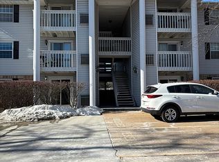 667 S Kirkwood Rd, Kirkwood, MO