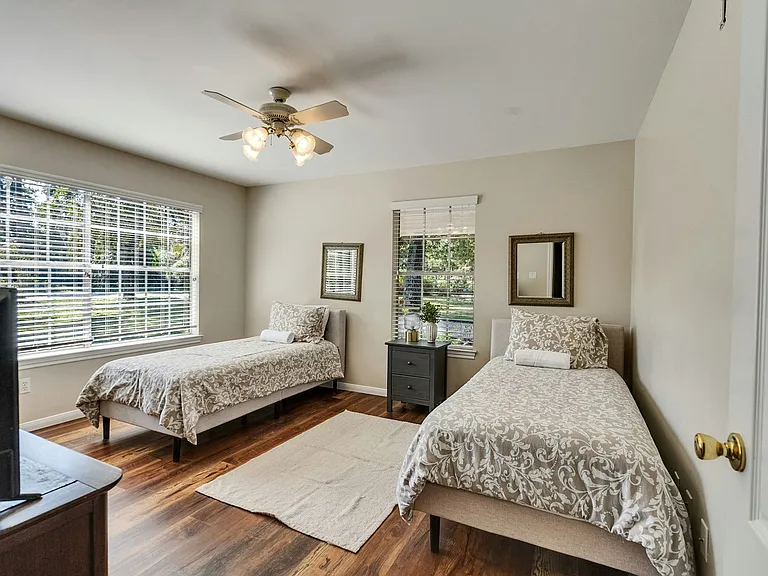 8402 Matthews Ln #1 — Photo 60