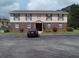 31 Mustang Ct APT B, Havelock, NC 28532