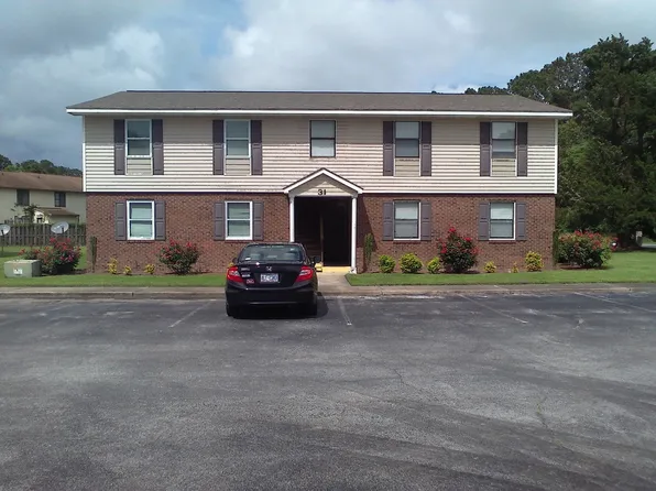 31 Mustang Ct APT B, Havelock, NC 28532