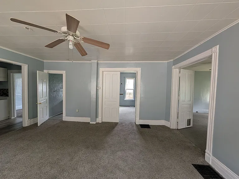 614 E 22nd St #1 — Photo 5