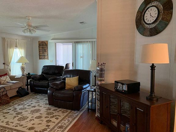 5th image of 1701 W Commerce Ave #131