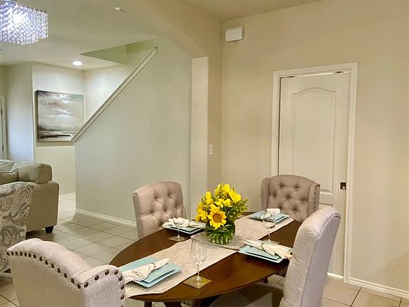 5th image of 5617 Montevista Dr #5617