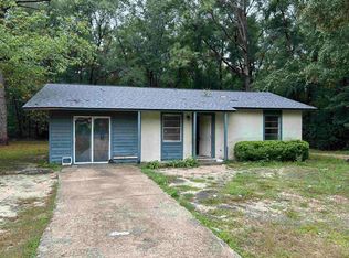 4826 Ruthenia Rd, Tallahassee, FL 32305