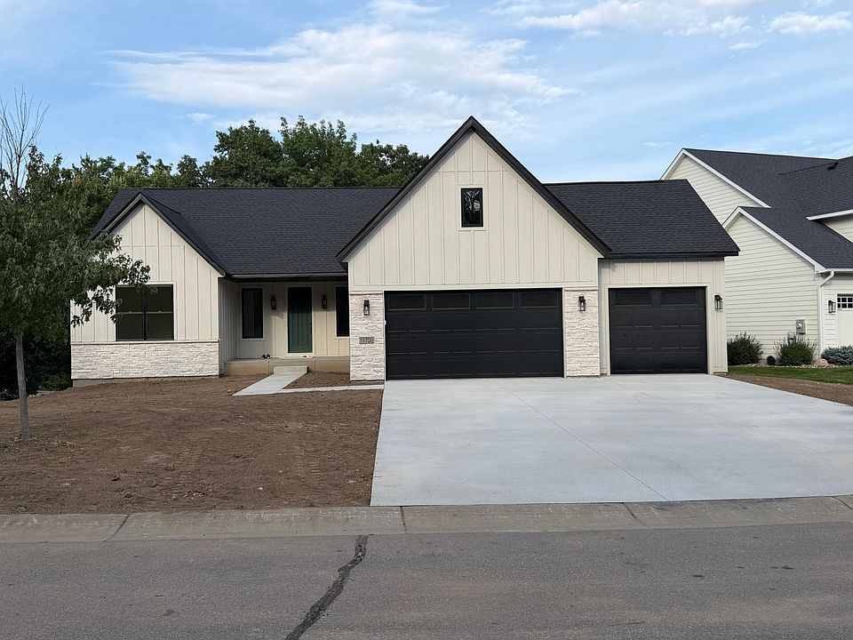 1st image of 11700 Azure Ln