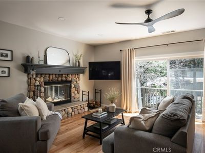 284 Cameo Dr, Lake Arrowhead, CA, 92352