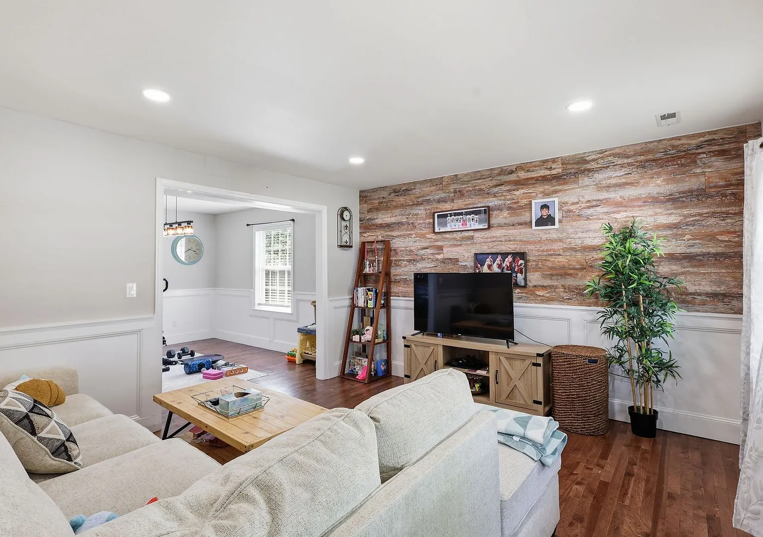 Charming Craftsman-style beauty built in 2022 offering the perfect blend of modern comfort, thoug... — Photo 3